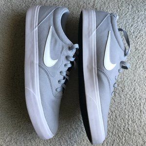 Gently worn Nike SB Charge Men's Sz 12 shoes